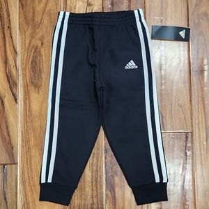 🆕️ Adidas 3 Stripe Sweatpants